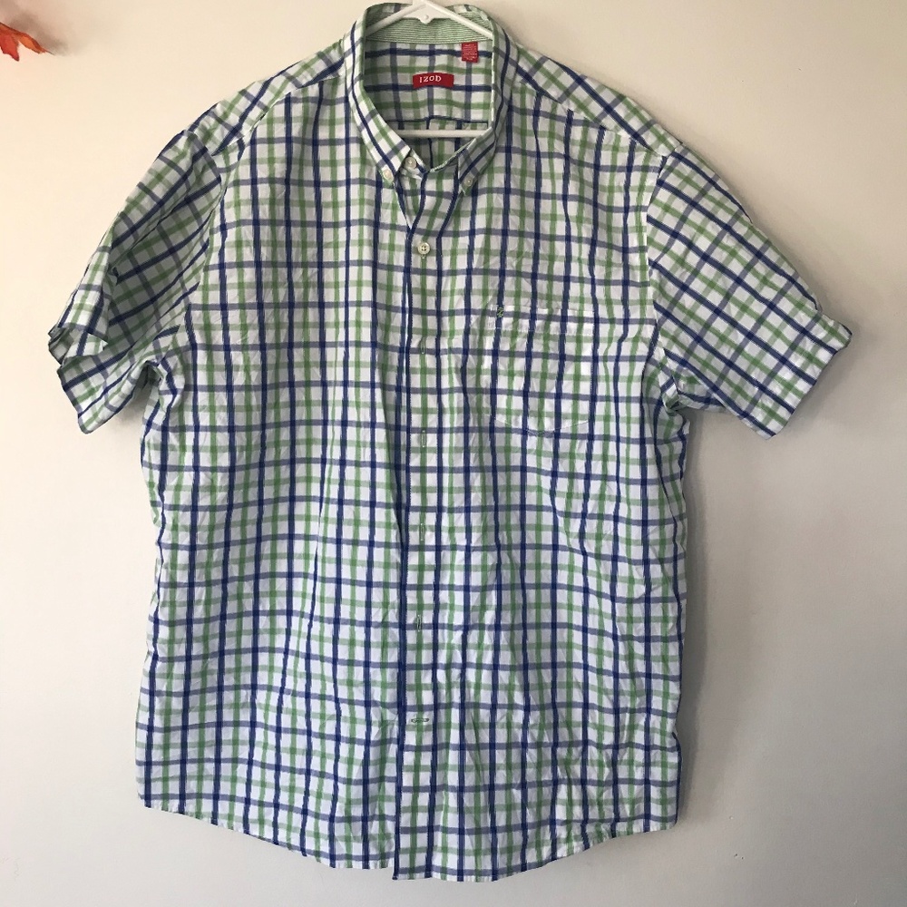 🍁Izod Spring Plaid Button Down Shirt